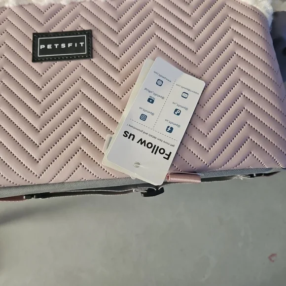 Pink Dog Carrier - Picture 8 of 10